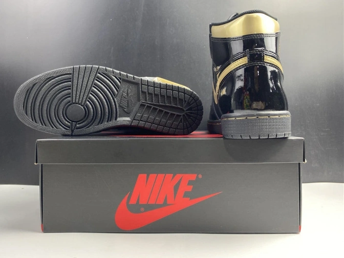 ‘black UrbanStyle 1237 patent gold’ high air 555088- jordan 1 og 0101